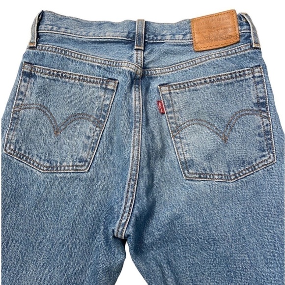 Levi's Big E Wedgie Straight Raw Hem Distressed Knees Size 26 RARE - Picture 9 of 12